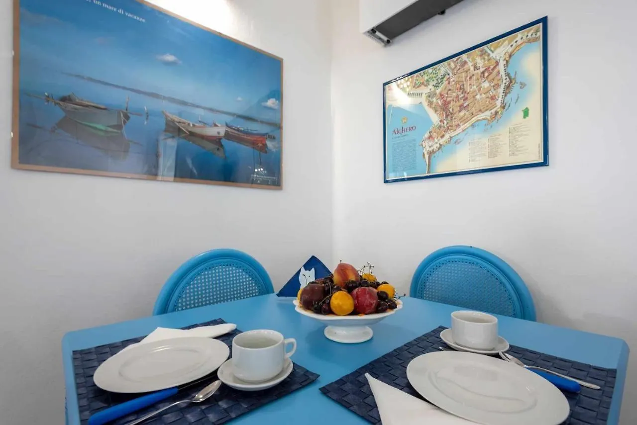 Alghero sui Bastioni con vista mare per 2 persone Appartamento Italia